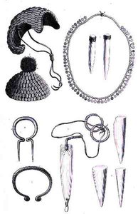 Tappi labiali in pietra, collane, bracciale della tribù Jar, copricapo Shuli, da La Storia dell